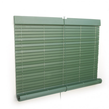 persiana-verde-madera-CHP-tres-cuartos-1