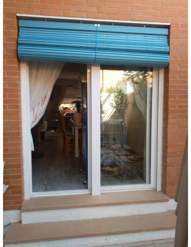 Persiana alicantina madera teñida barnizada o...