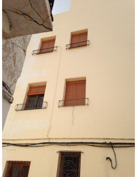 Persiana alicantina plástico - pvc montante interior de madera "a medida" colores lisos especiales