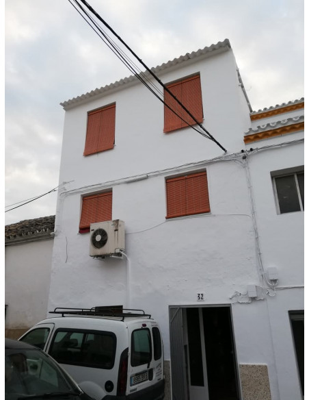 Persiana alicantina plástico - pvc montante interior de madera "a medida" colores lisos especiales