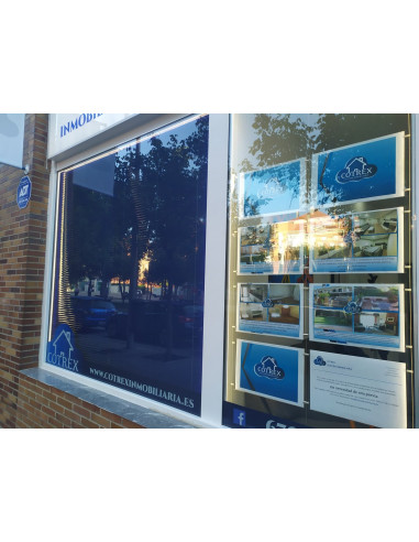 Persiana veneciana lamas de aluminio de 25 mm...